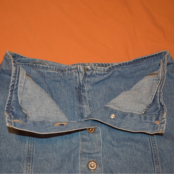 90s Denim Skort - Picture 8 of 11